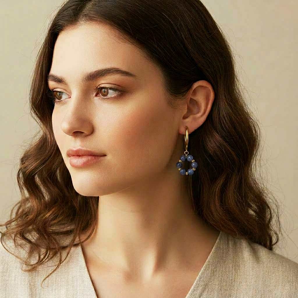Aros dorados con colgante circular sodalita azul piedra semipreciosa pendientes artesanales Ailing.