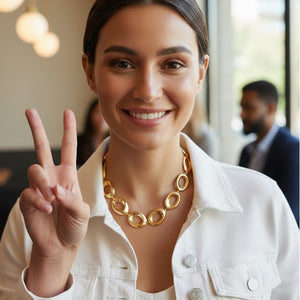 Collar de acero inoxidable dorado con diseño de eslabones circulares en look moderno mujer Algo de Olga