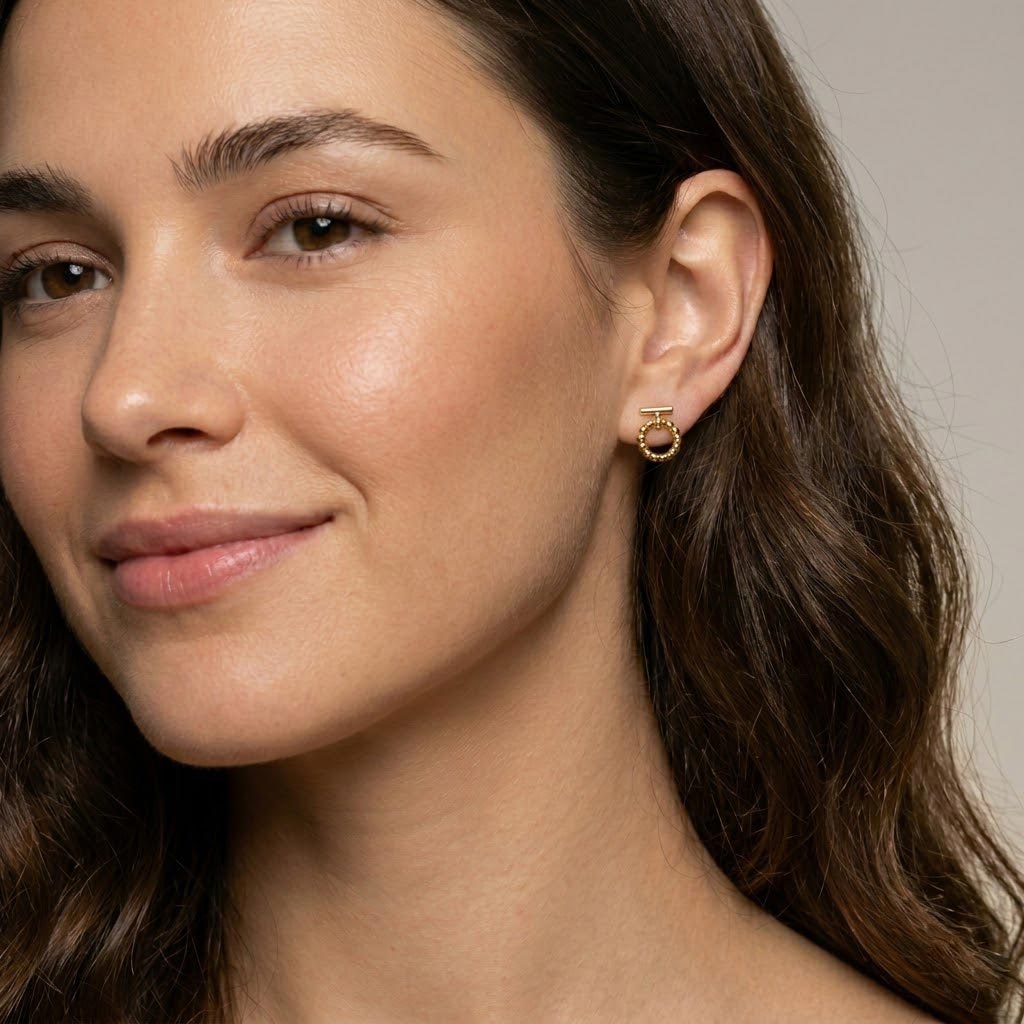 Pendientes Chía dorados barra y círculo bolitas acero quirúrgico pequeños elegantes algodeolga